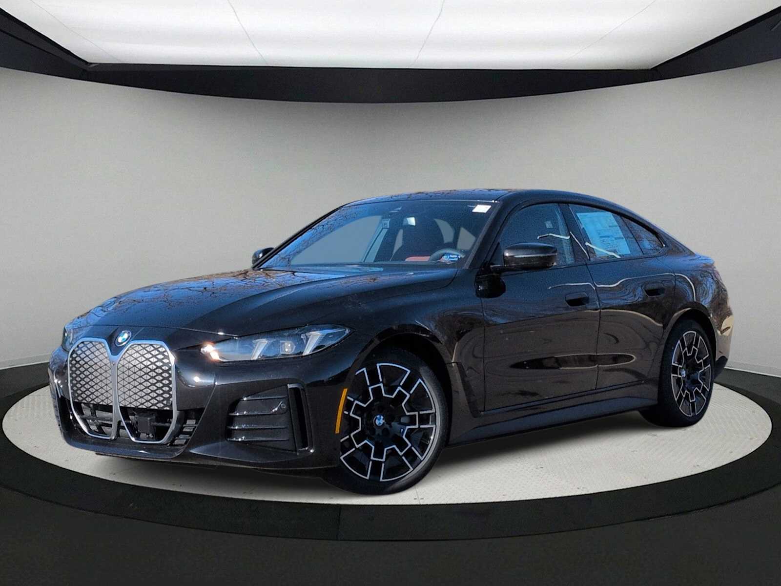 Thumbnail: 2026 BMW i4 - 1