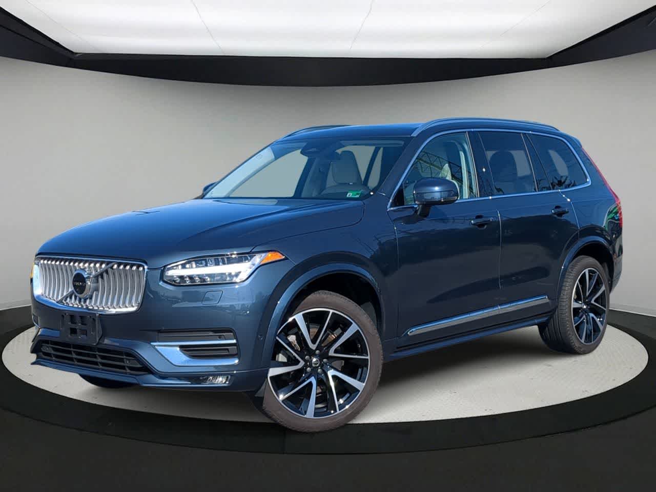 Thumbnail: 2023 Volvo XC90 - 1