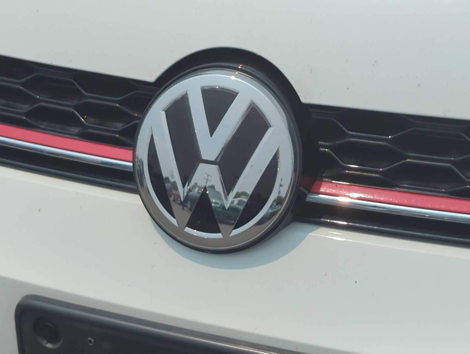 2021 Volkswagen Golf GTI SE 3