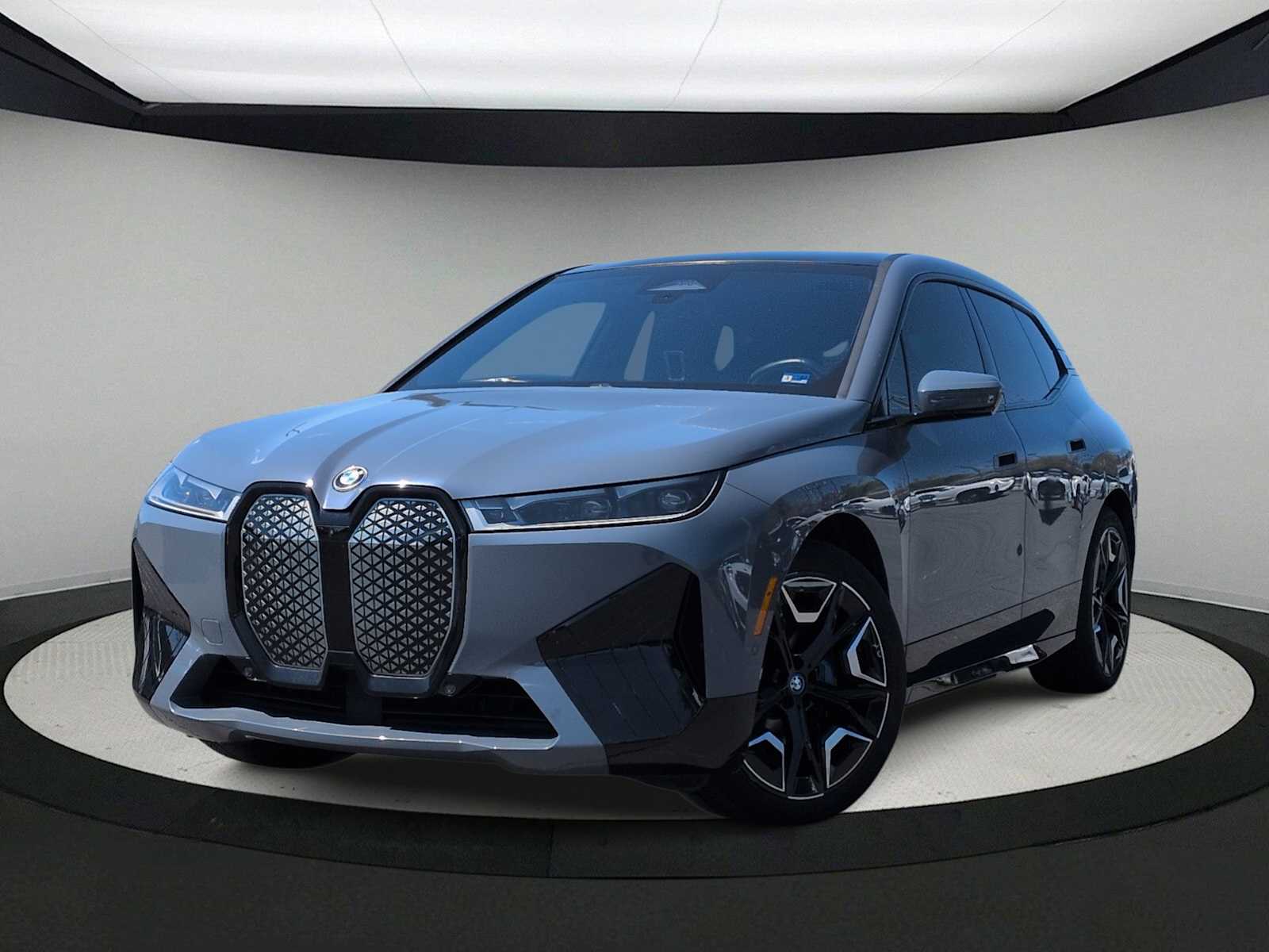 2022 BMW iX xDrive50 -
                  Sterling, VA