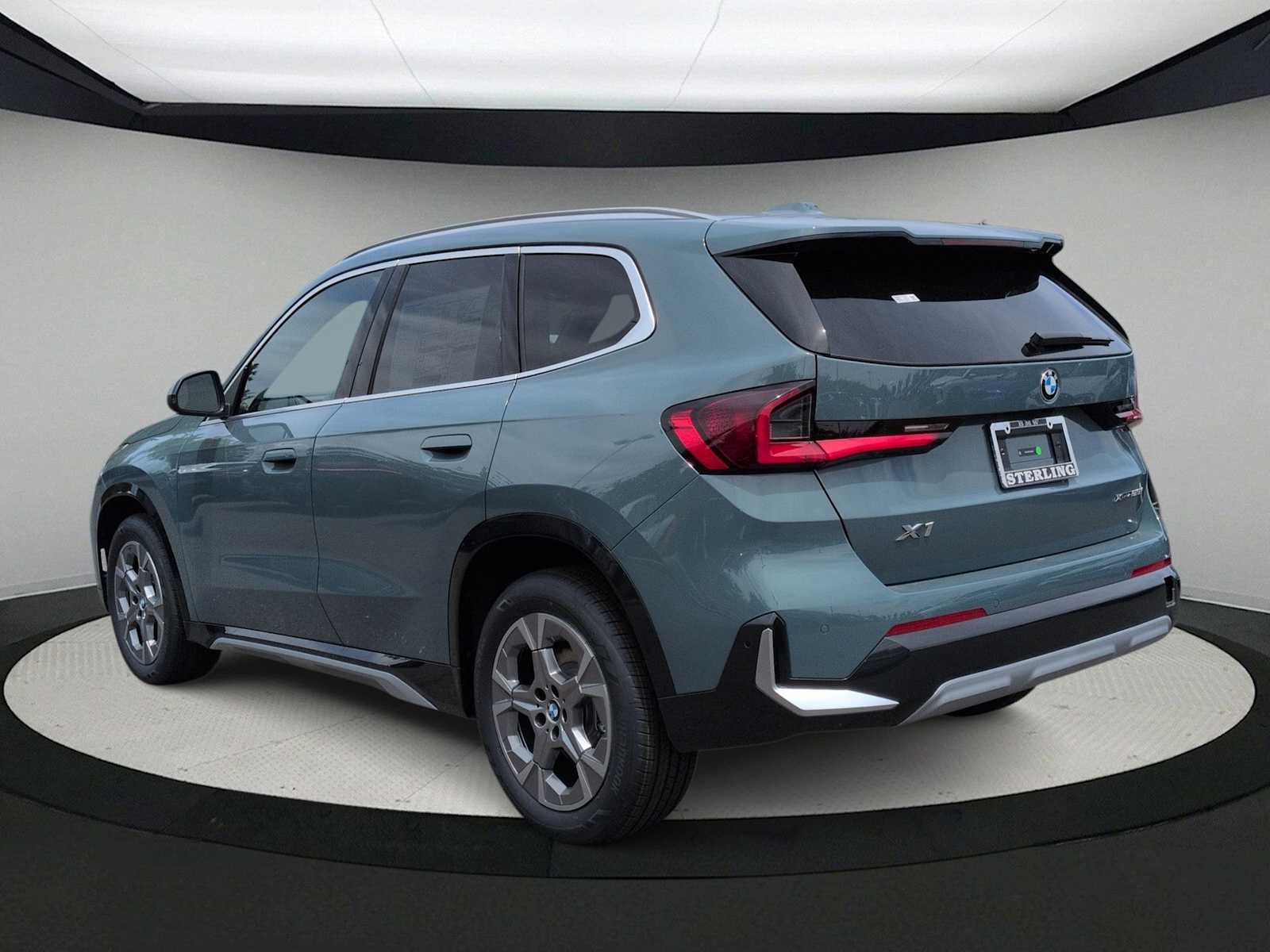 Thumbnail: 2026 BMW X1 - 6