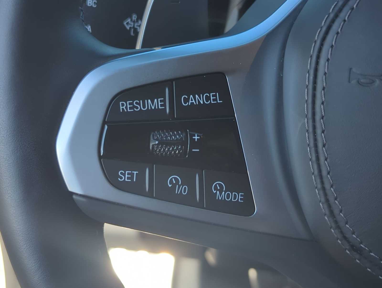 Thumbnail: 2025 BMW X5 - 24