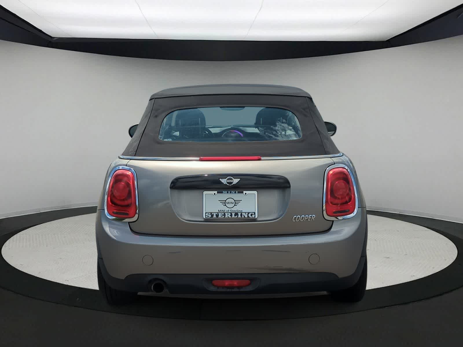 Thumbnail: 2016 MINI Cooper Convertible - 7