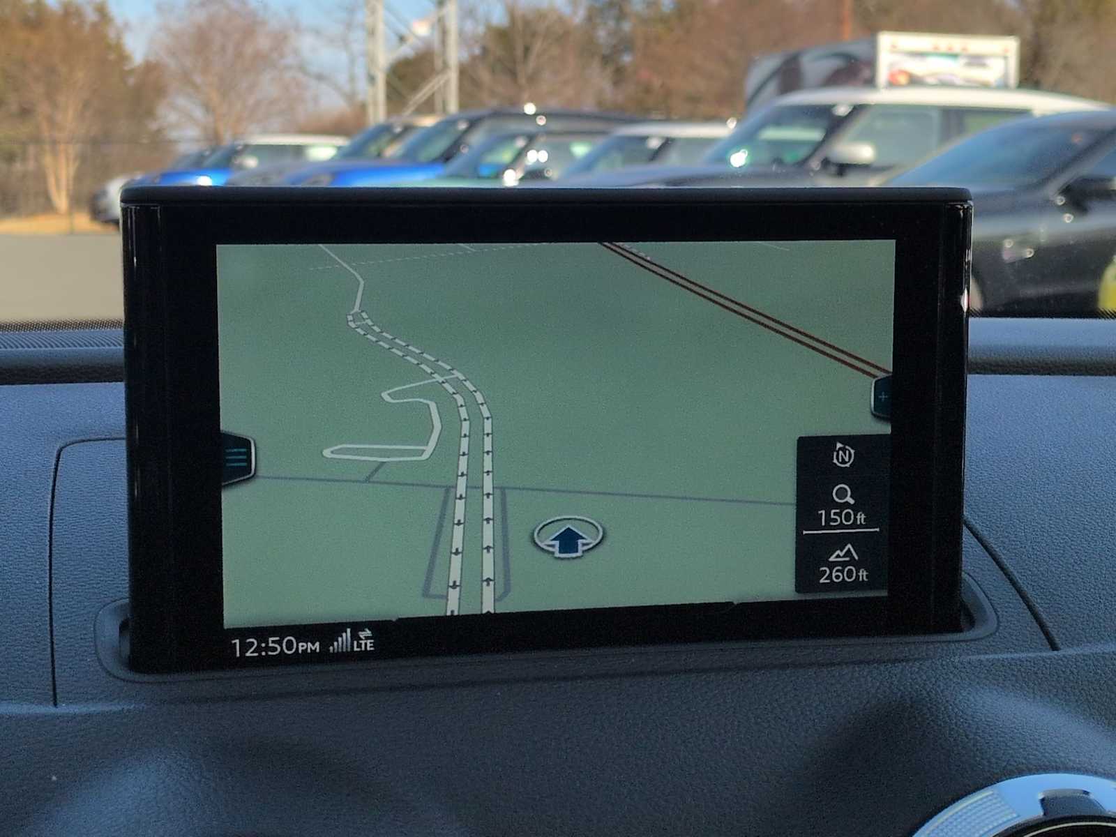 Thumbnail: 2017 Audi A3 e-tron - 31