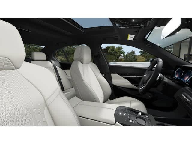 Thumbnail: 2026 BMW 5 Series - 9