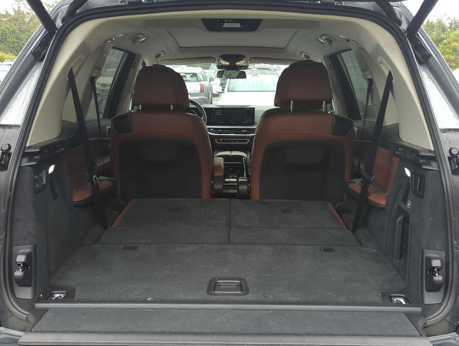 Thumbnail: 2023 BMW X7 - 35