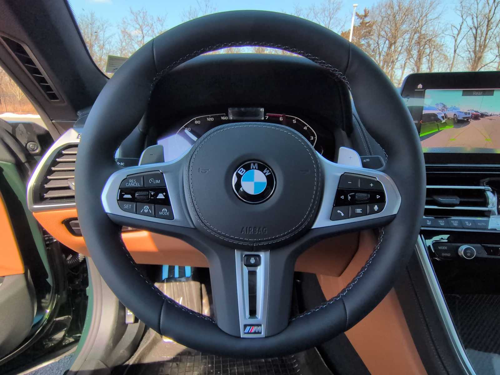 Thumbnail: 2026 BMW 8 Series - 26