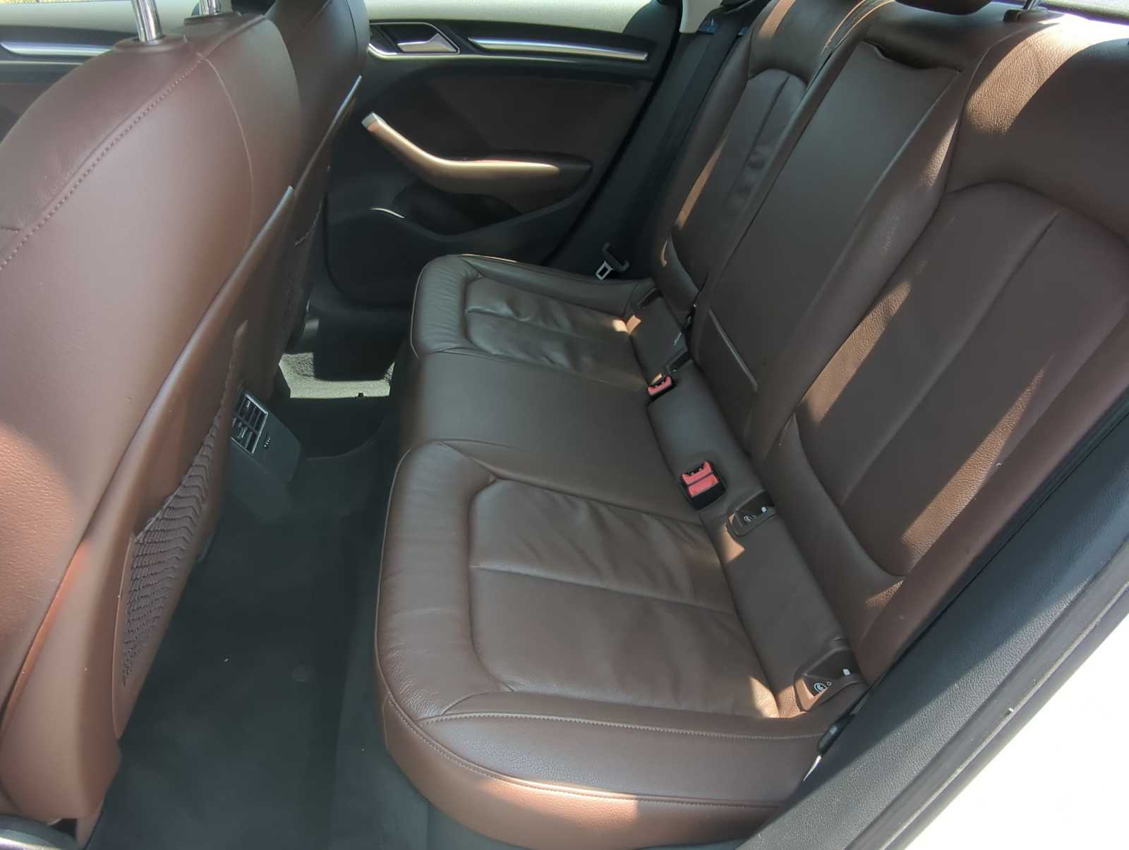 2015 Audi A3 e-tron Premium Plus 12