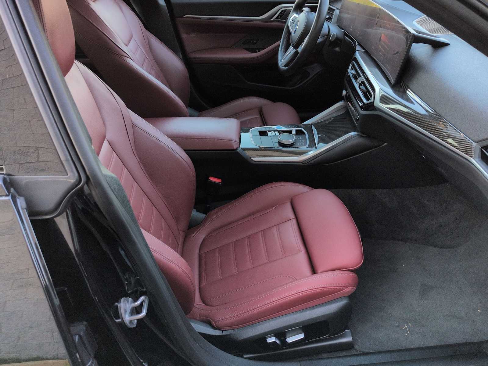 Thumbnail: 2023 BMW i4 - 24