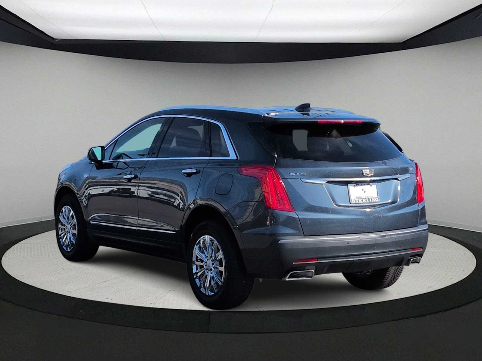 Thumbnail: 2019 Cadillac XT5 - 6