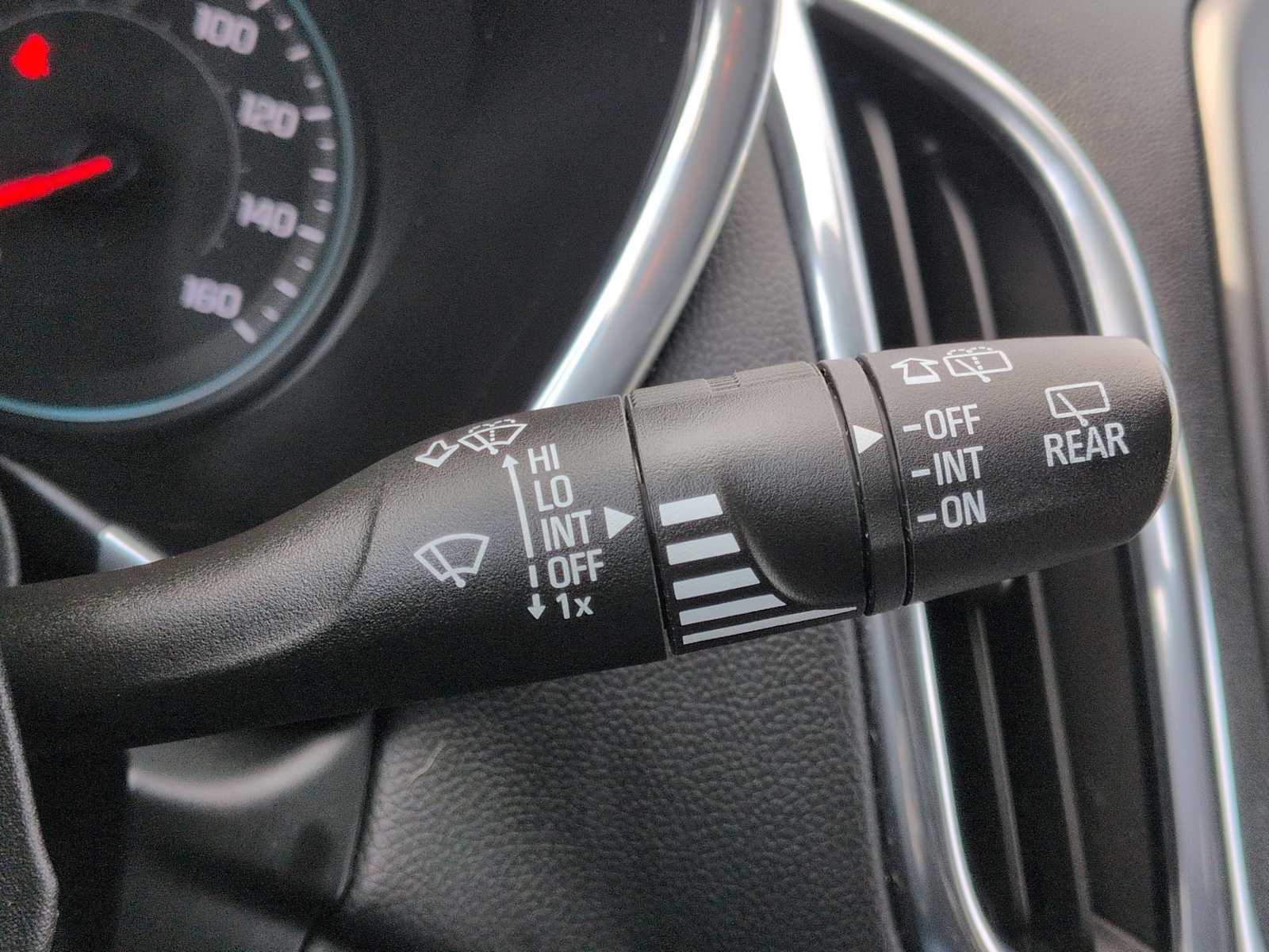 Thumbnail: 2019 Chevrolet Equinox - 26