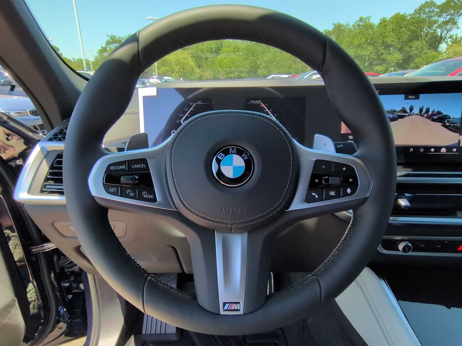 Thumbnail: 2027 BMW X6 - 25