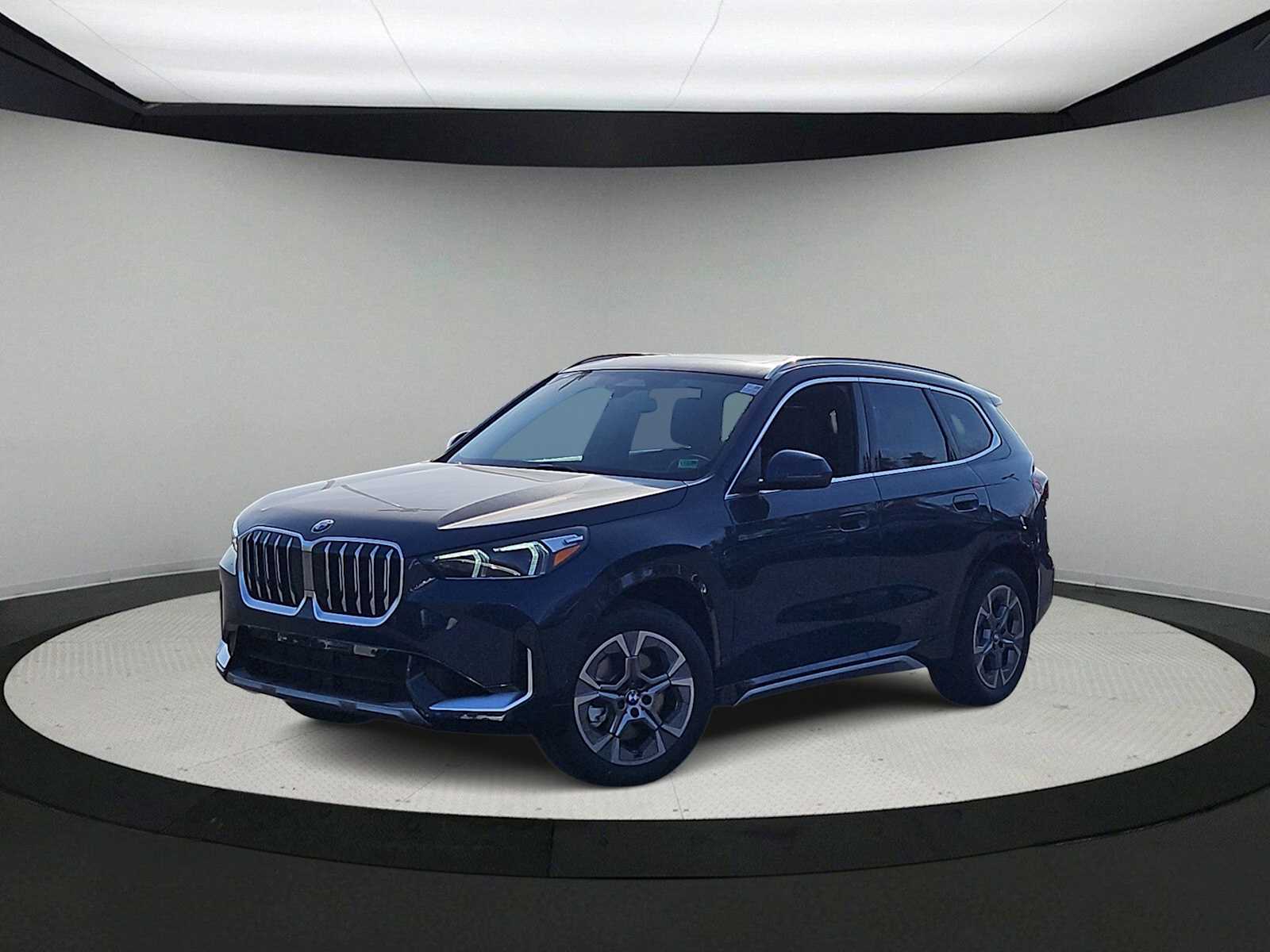 Thumbnail: 2026 BMW X1 - 1