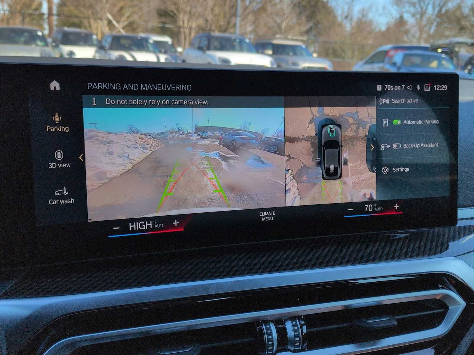 Thumbnail: 2023 BMW i4 - 32