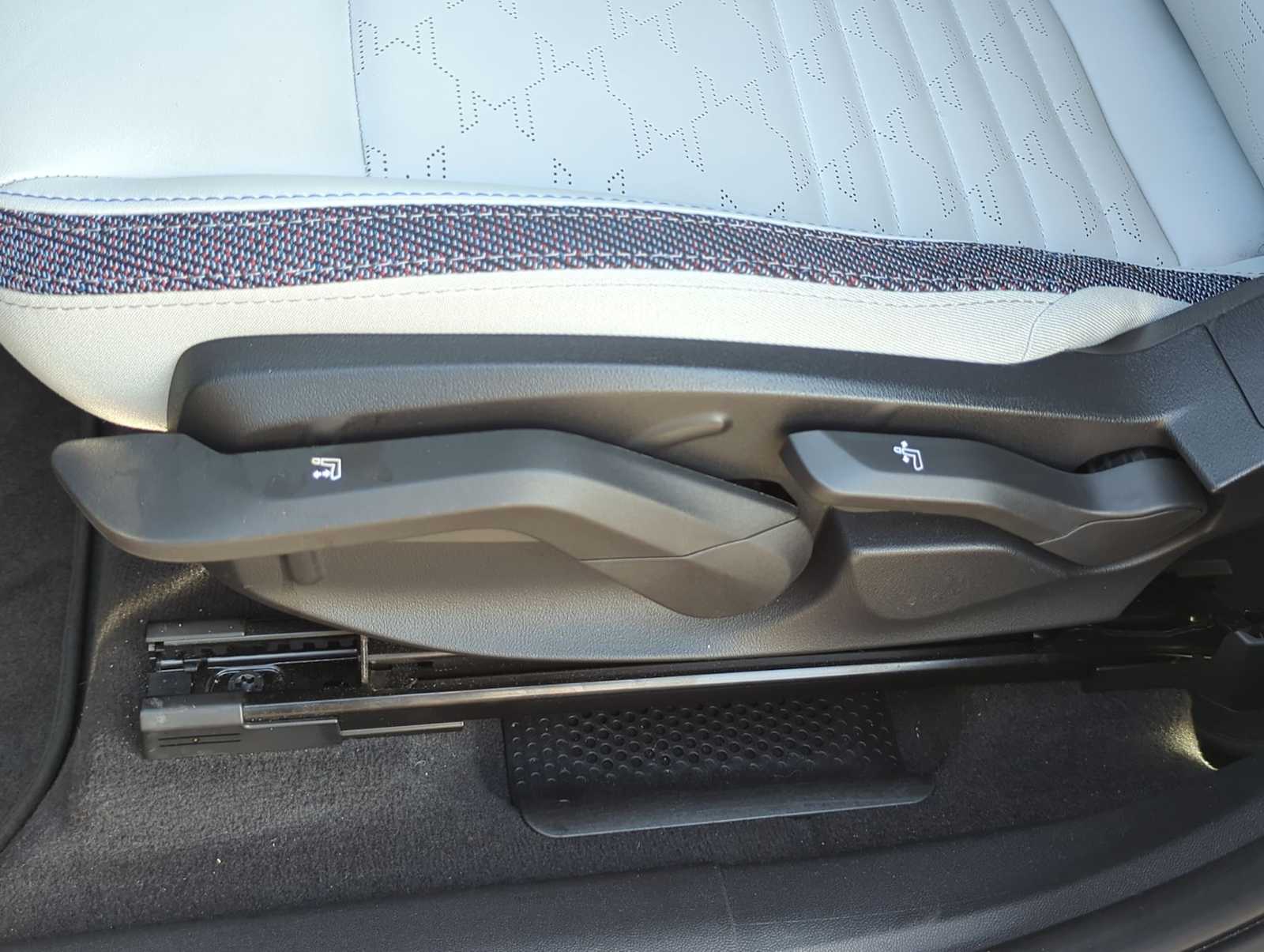 Thumbnail: 2025 MINI Cooper Countryman - 17