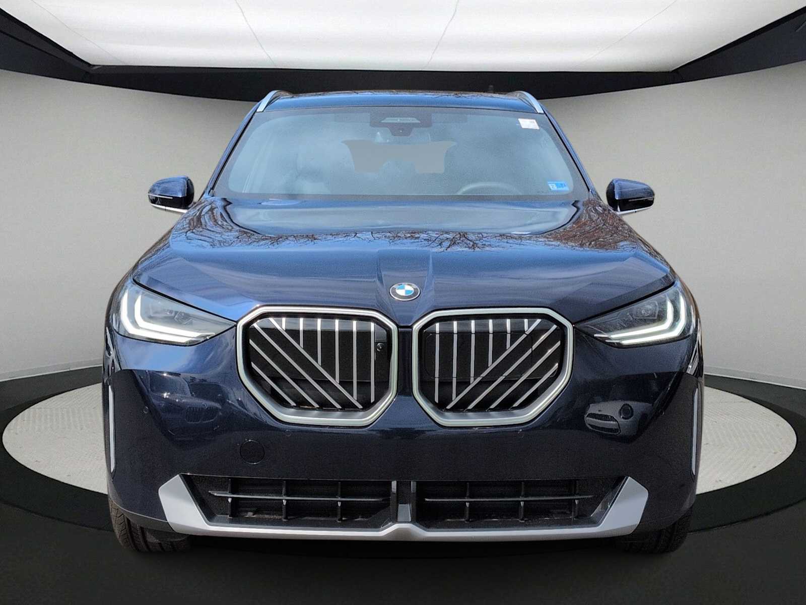 Thumbnail: 2026 BMW X3 - 3