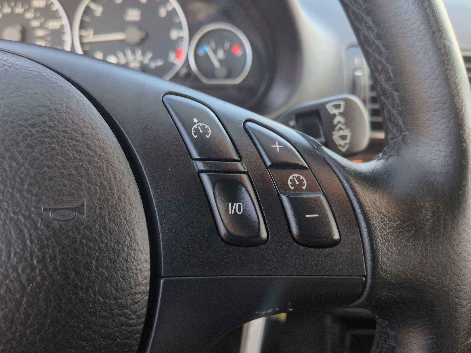 Thumbnail: 2004 BMW 3 Series - 23