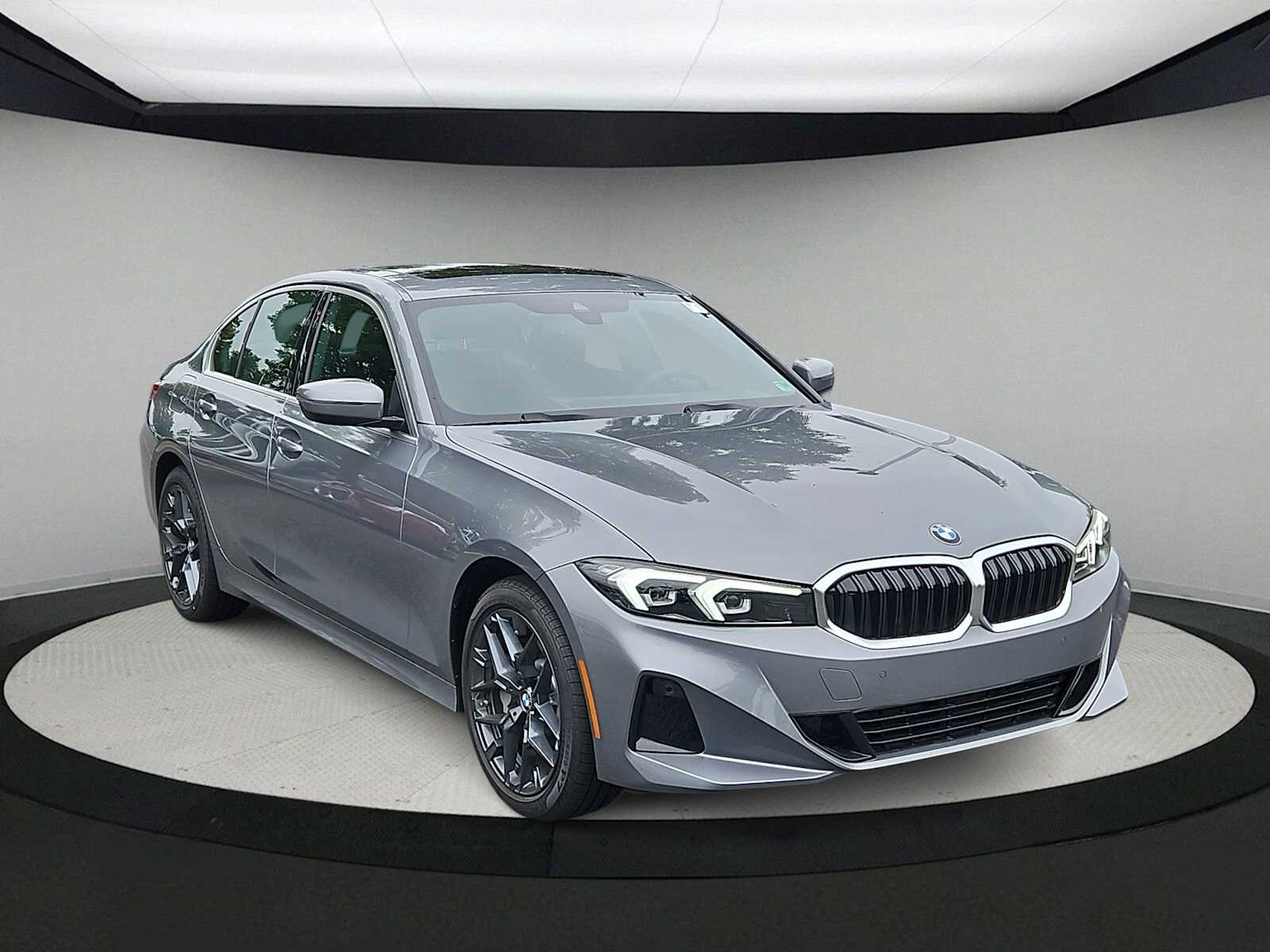 Thumbnail: 2025 BMW 3 Series - 2