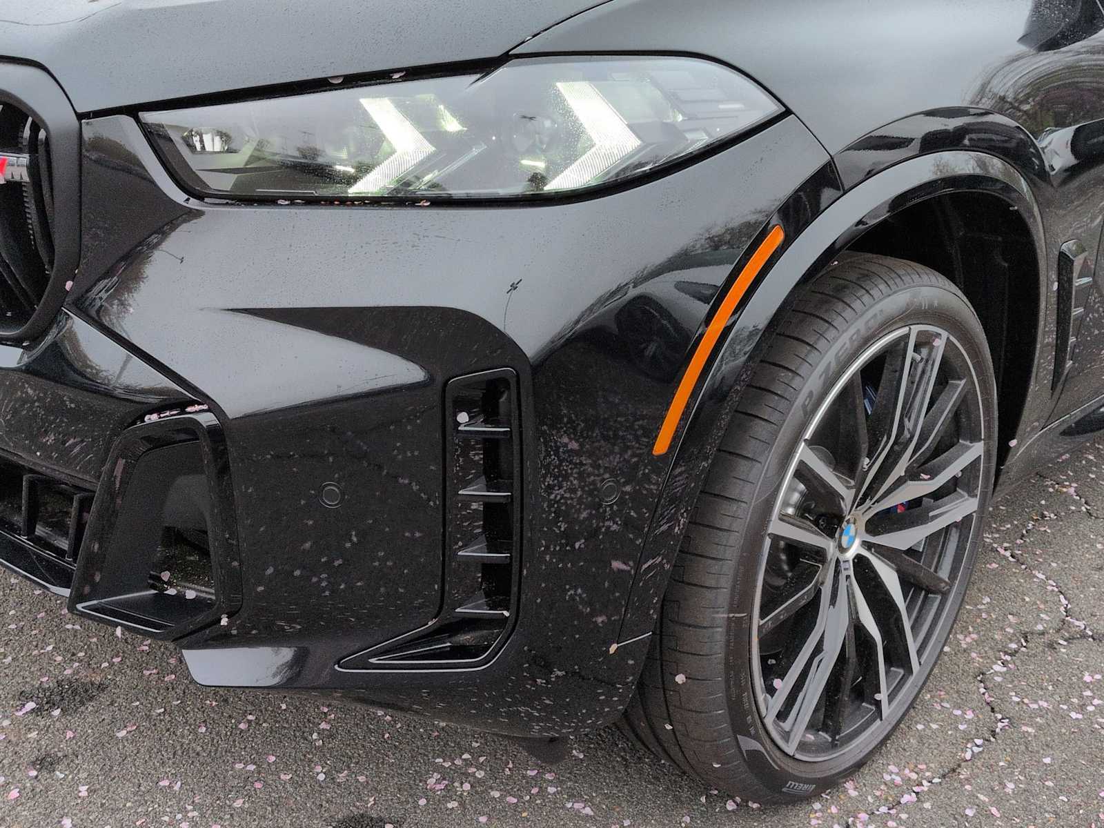 Thumbnail: 2026 BMW X5 - 11