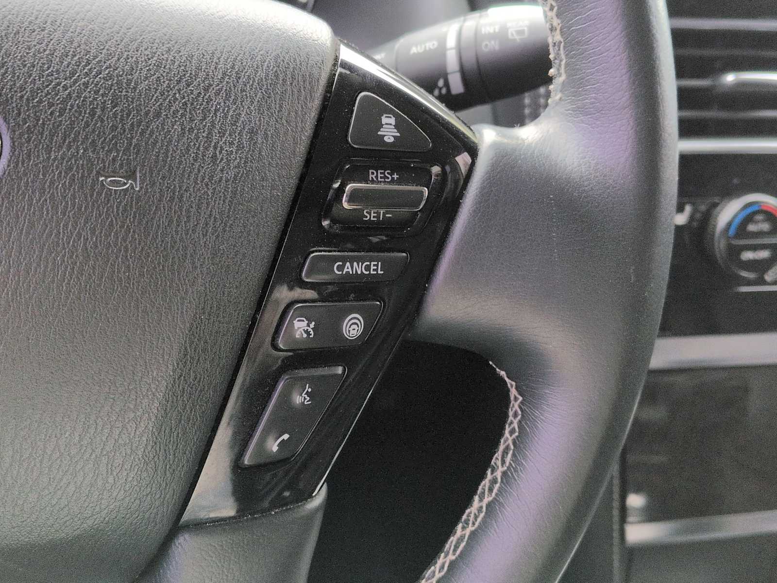 Thumbnail: 2022 INFINITI QX80 - 27