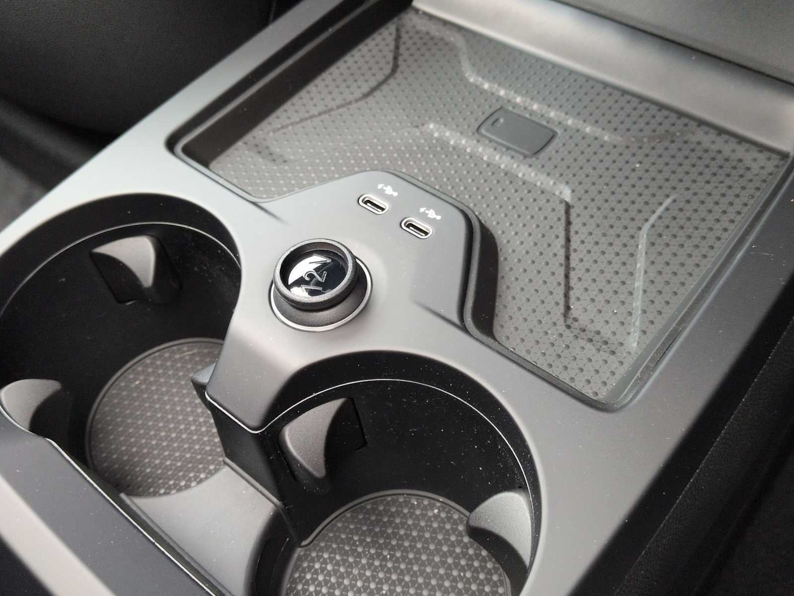 Thumbnail: 2026 BMW iX - 33