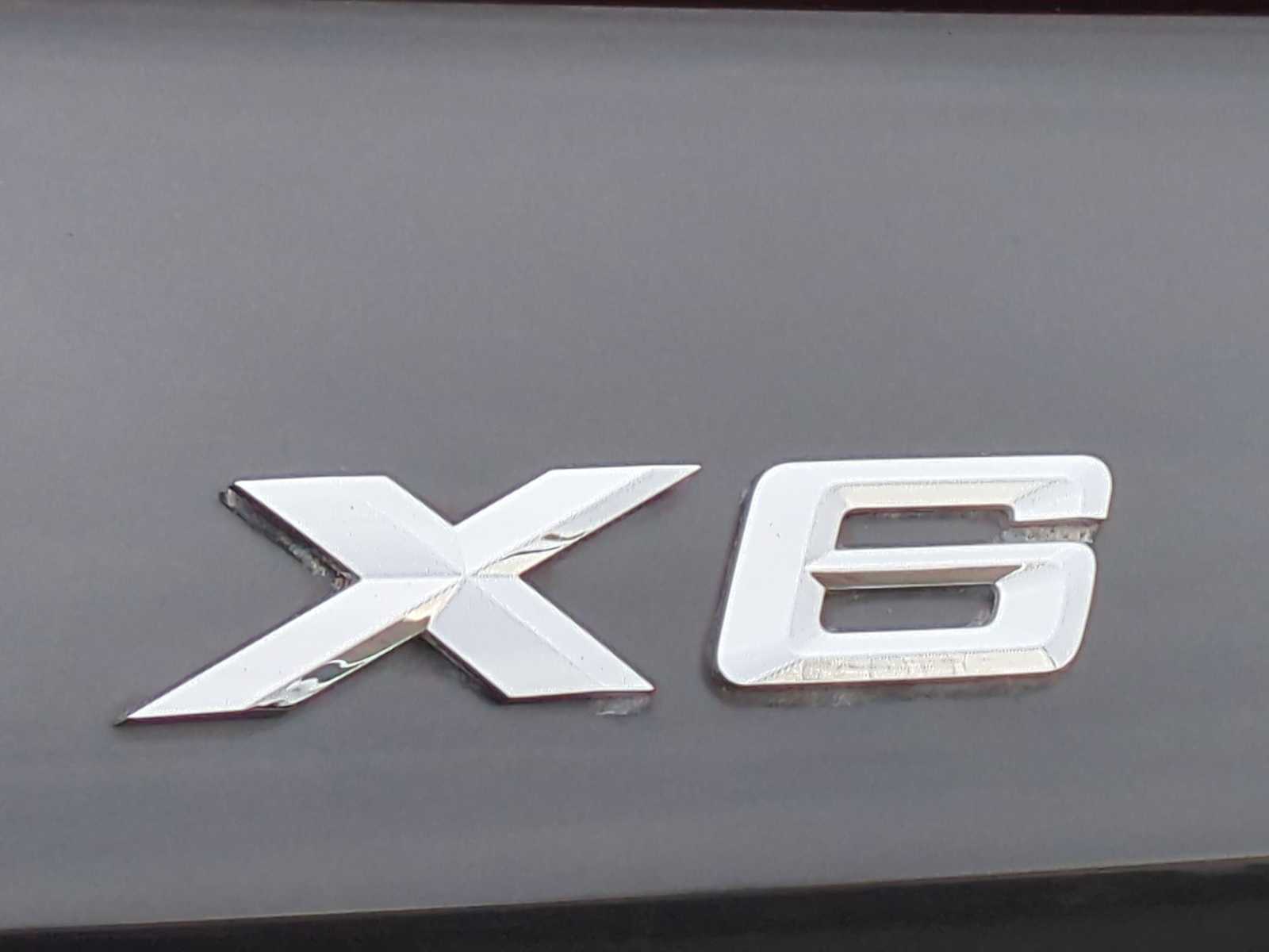 Thumbnail: 2023 BMW X6 - 13