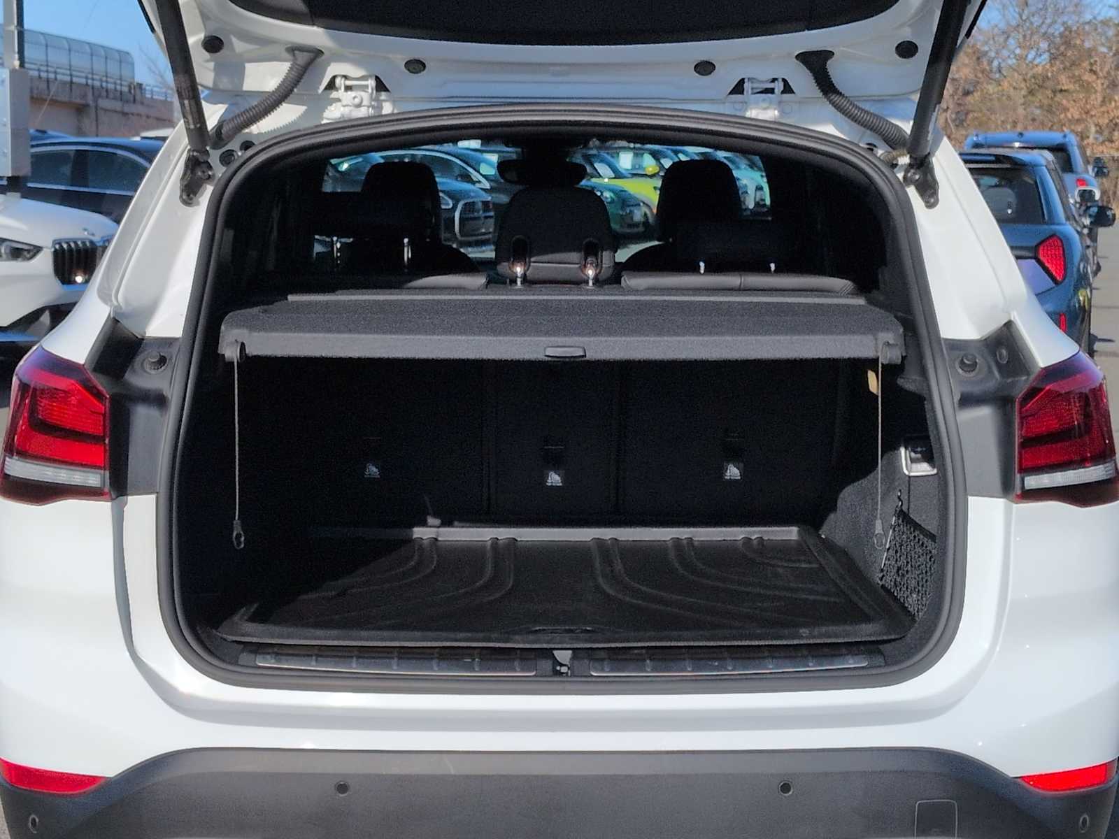 Thumbnail: 2021 BMW X1 - 36