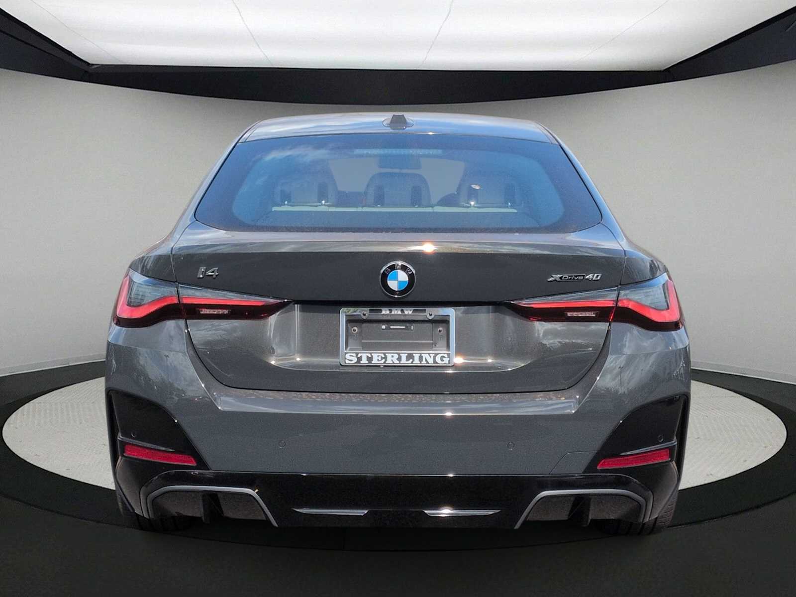 Thumbnail: 2026 BMW i4 - 7