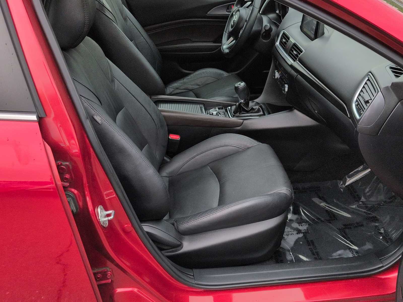 Thumbnail: 2018 Mazda Mazda3 - 24