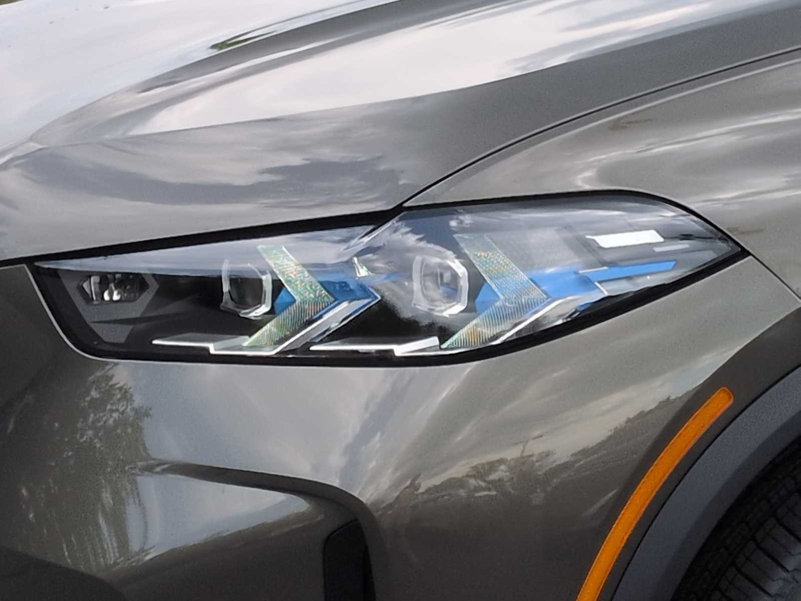 Thumbnail: 2026 BMW X5 - 11