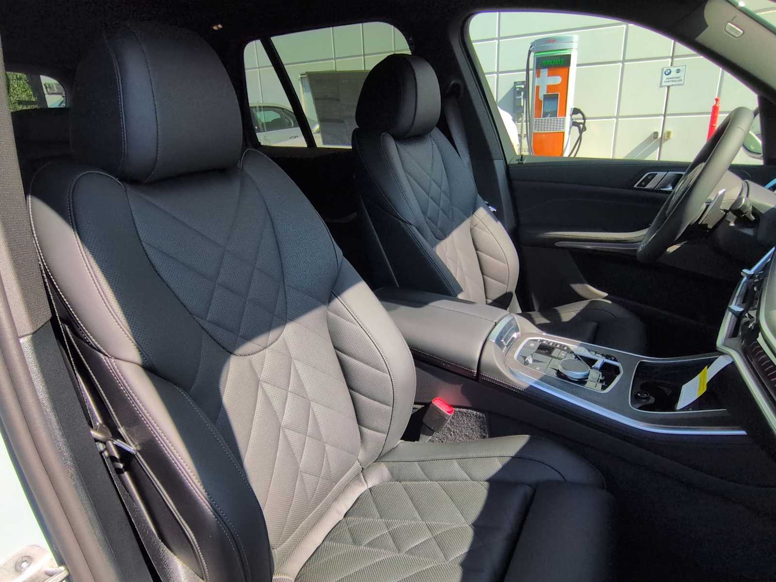 Thumbnail: 2026 BMW X5 - 24