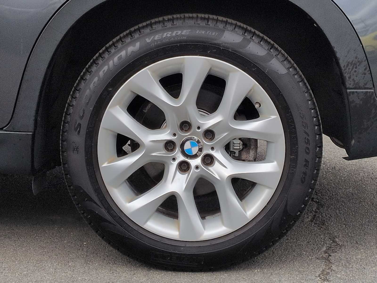 Thumbnail: 2013 BMW X5 - 14