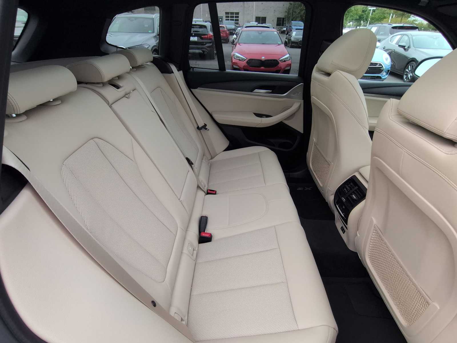 Thumbnail: 2022 BMW X3 - 22