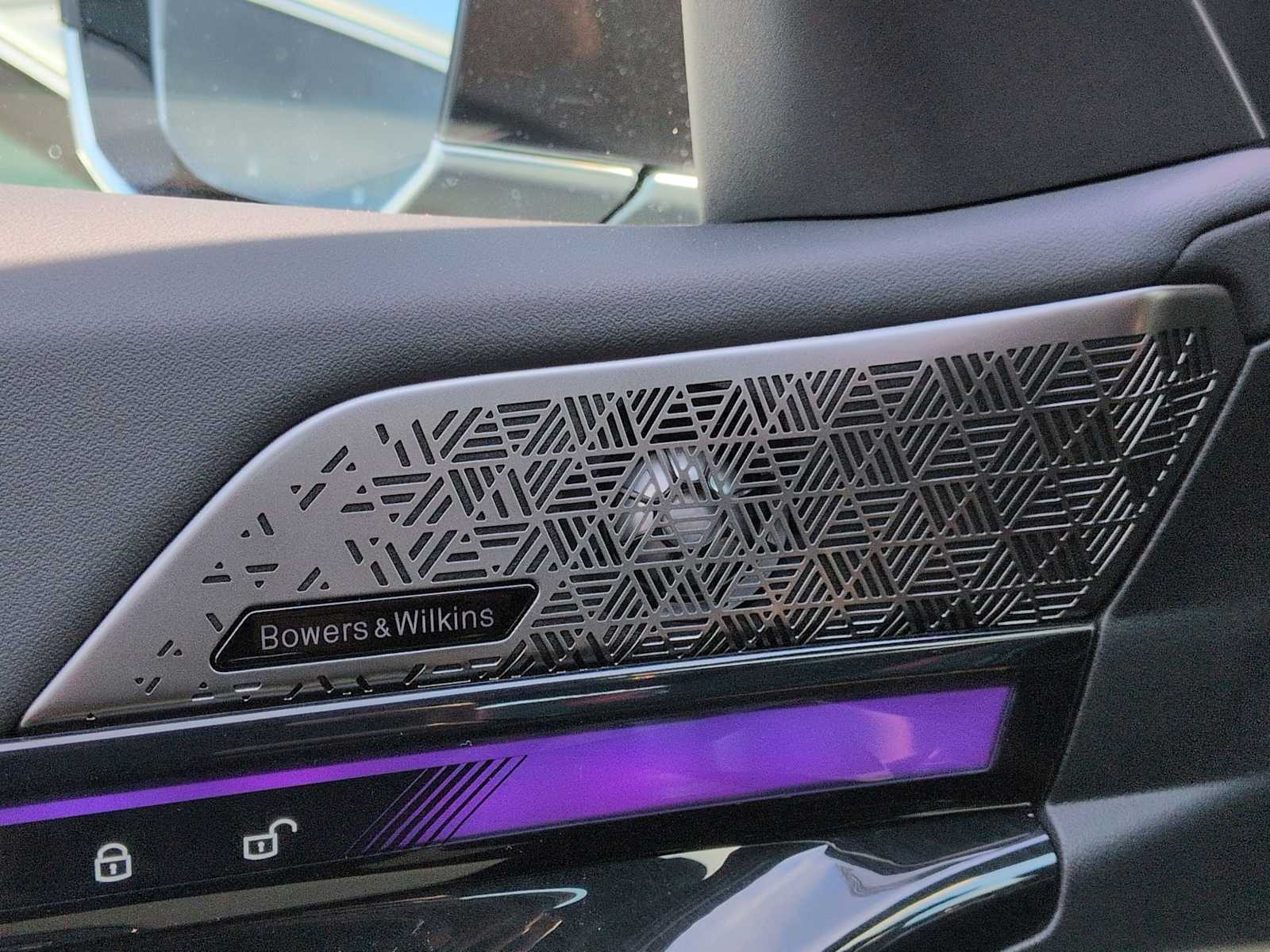 Thumbnail: 2026 BMW i5 - 33