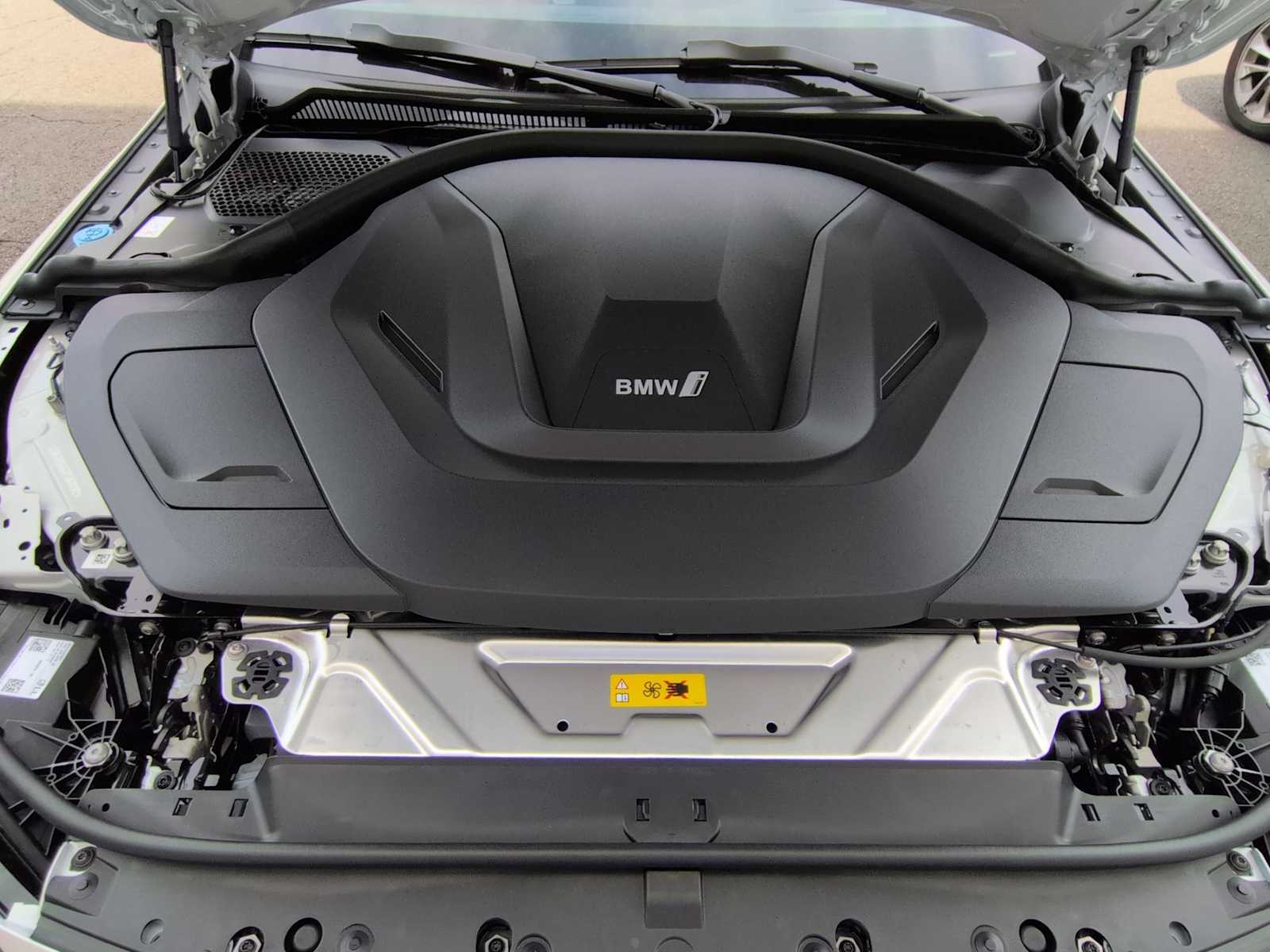 Thumbnail: 2026 BMW i4 - 15