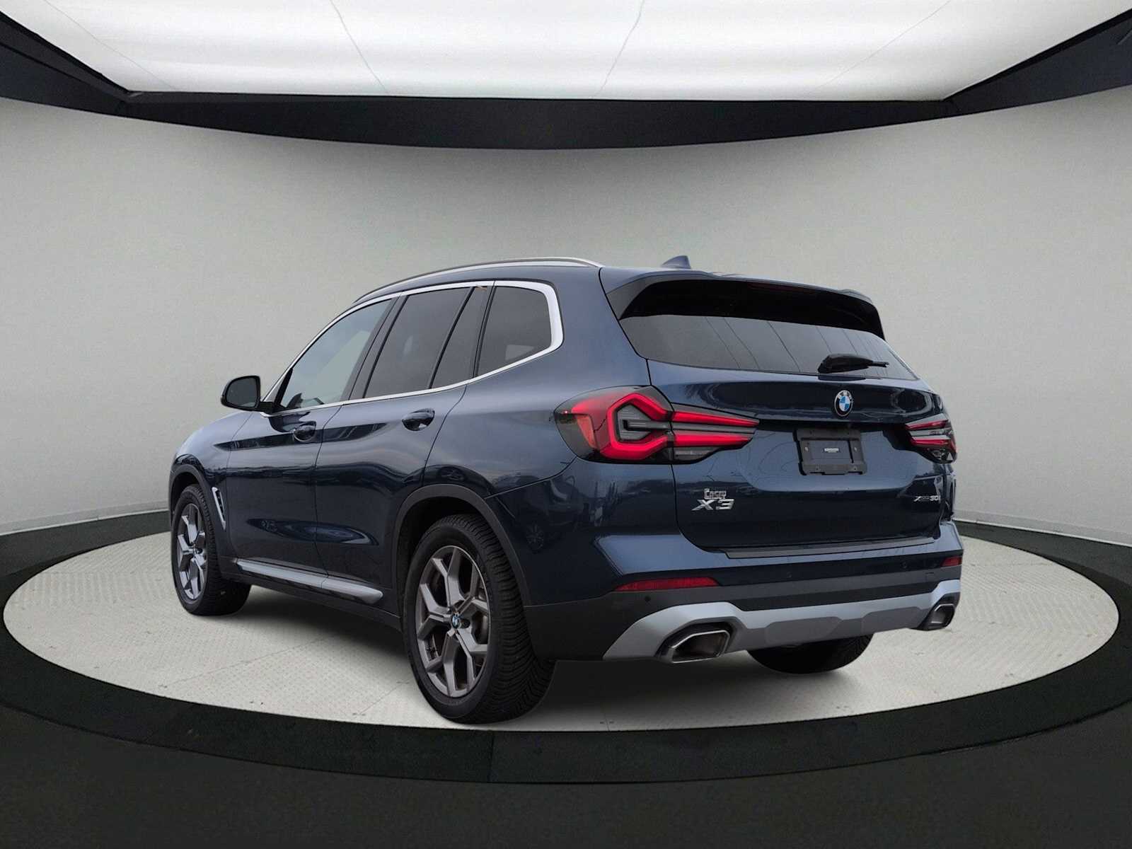 Thumbnail: 2022 BMW X3 - 6