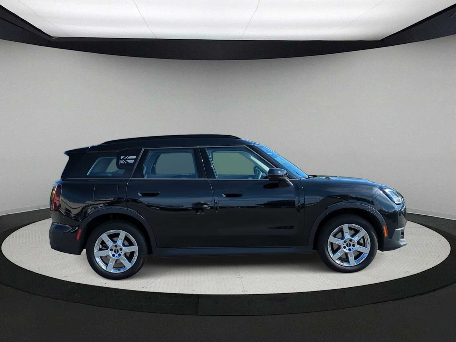 Thumbnail: 2025 MINI Cooper Countryman - 9