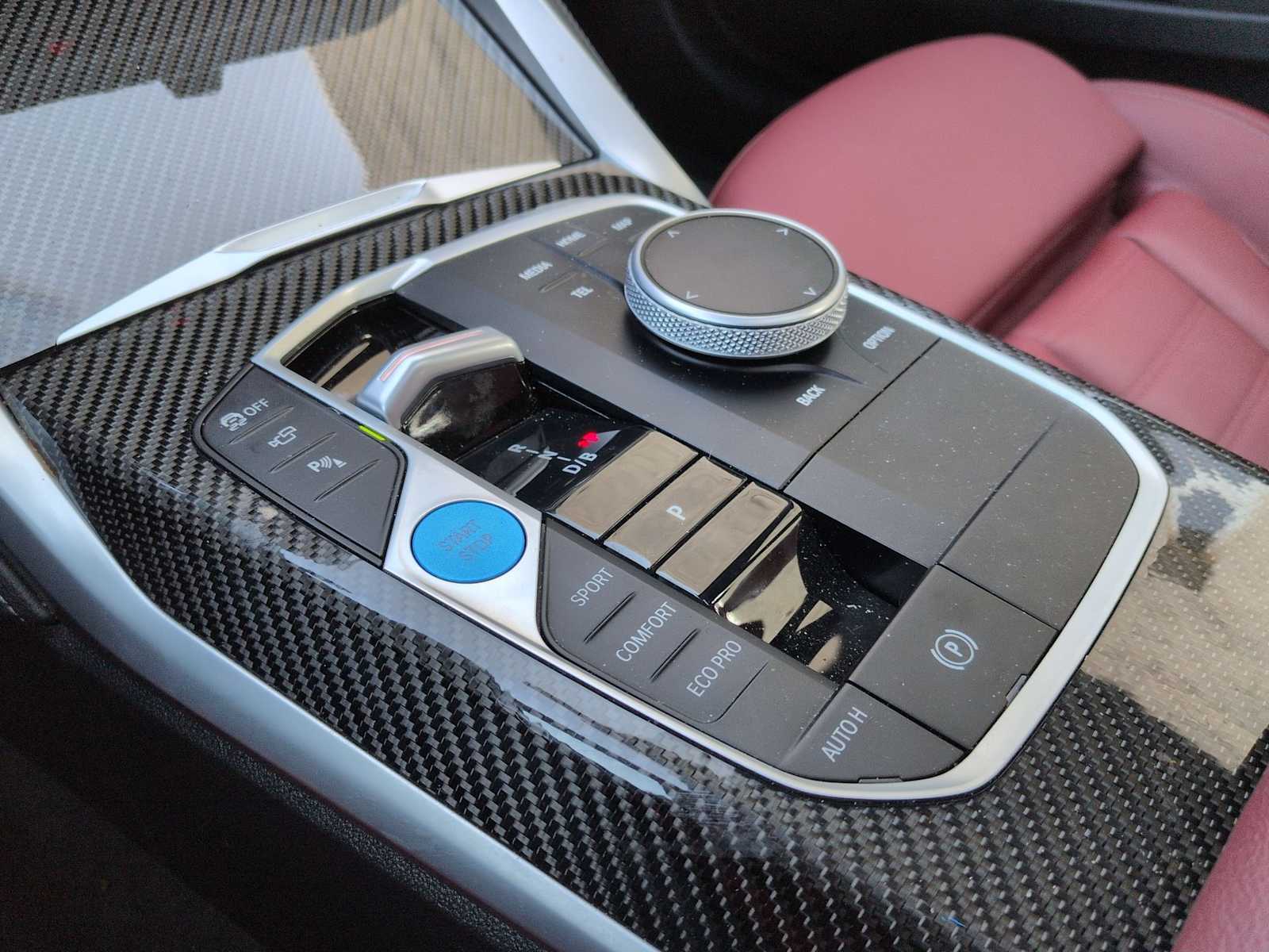 Thumbnail: 2023 BMW i4 - 34