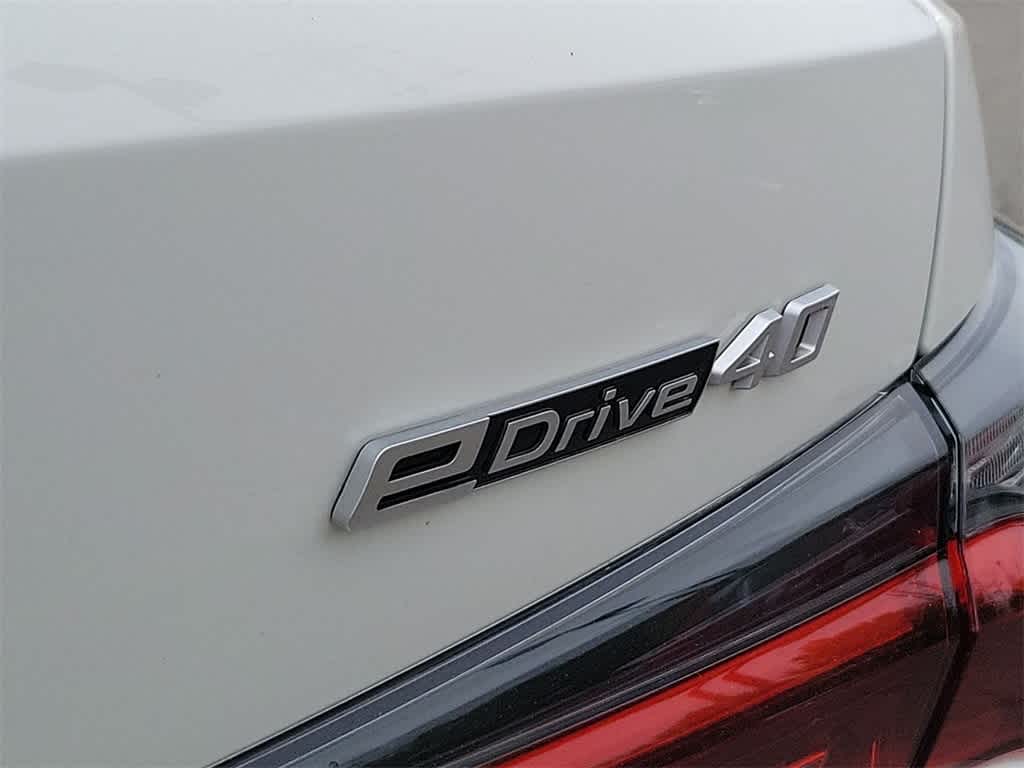 2022 BMW i4 eDrive40 23