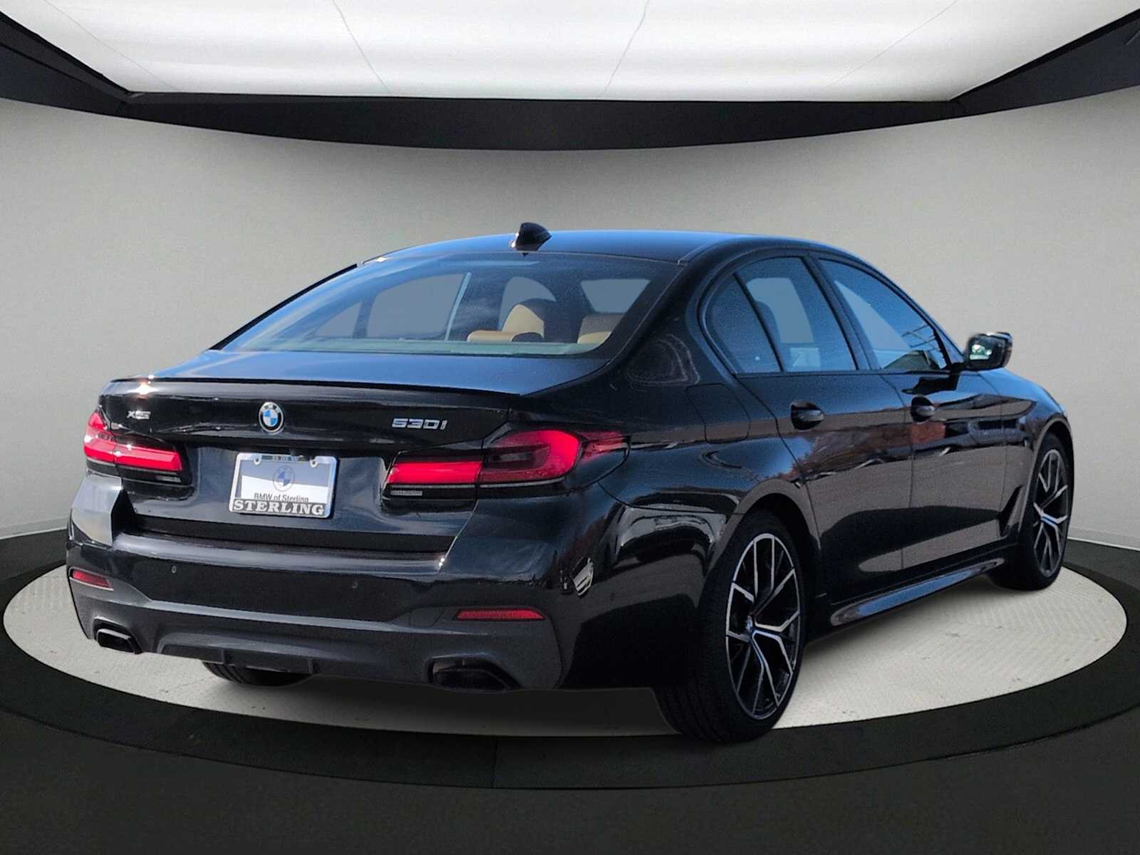 Thumbnail: 2023 BMW 5 Series - 8