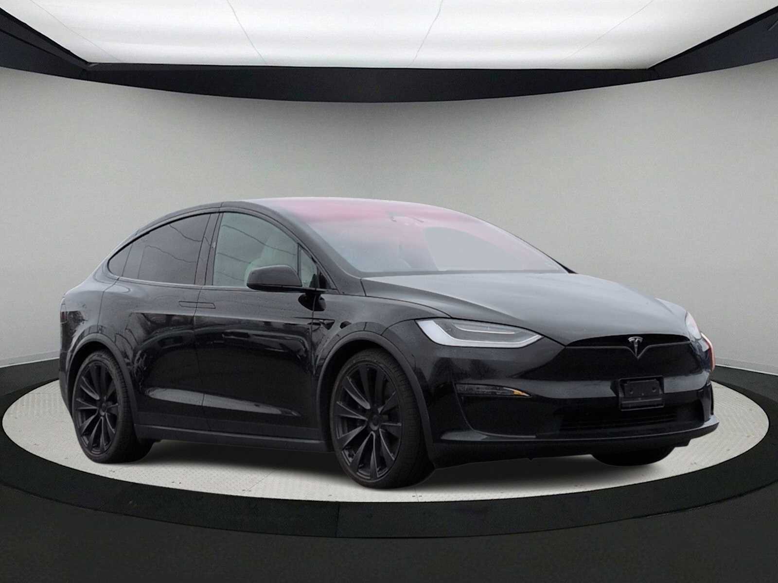 Thumbnail: 2023 Tesla Model X - 2