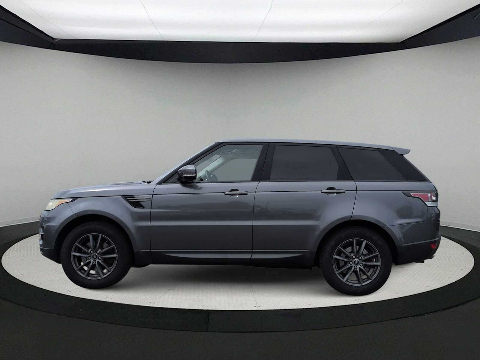 Thumbnail: 2016 Land Rover Range Rover Sport - 5