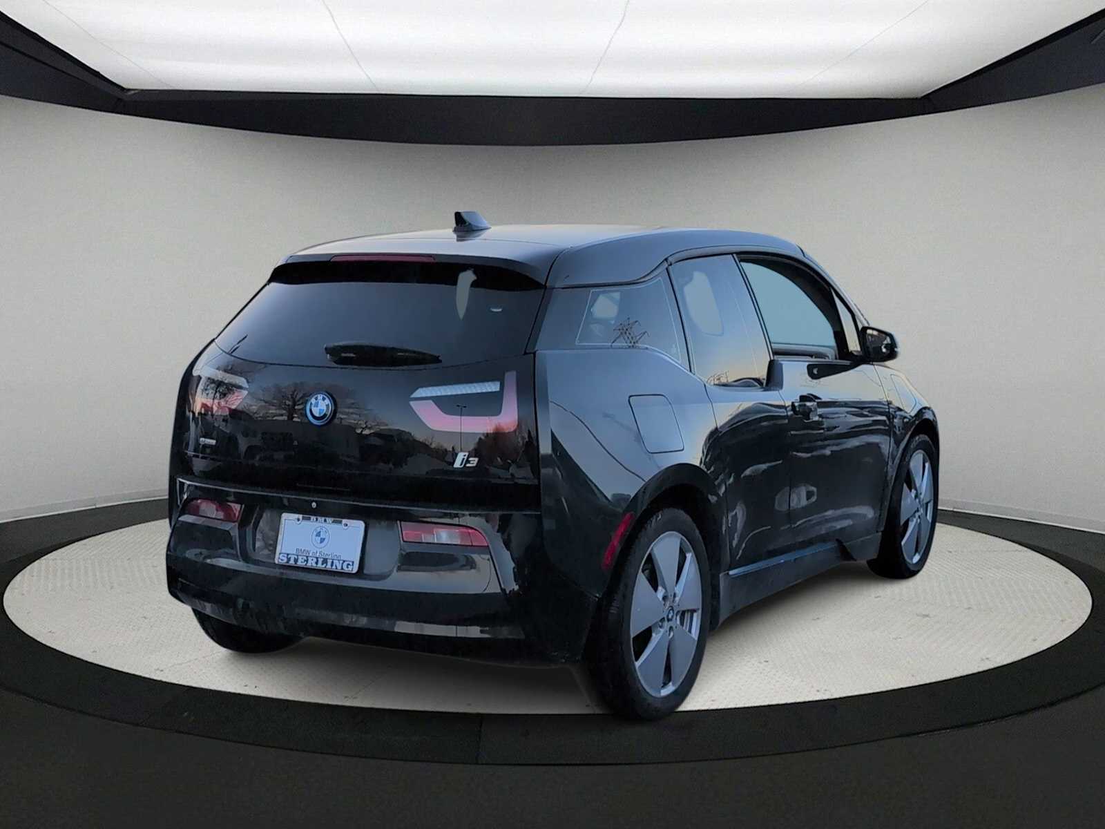 Thumbnail: 2015 BMW i3 - 8