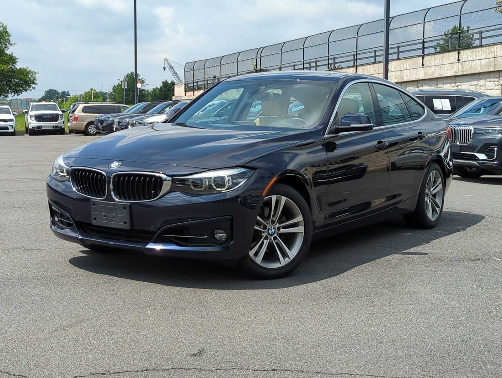 2017 BMW 3 Series 330i xDrive -
                  Sterling, VA
