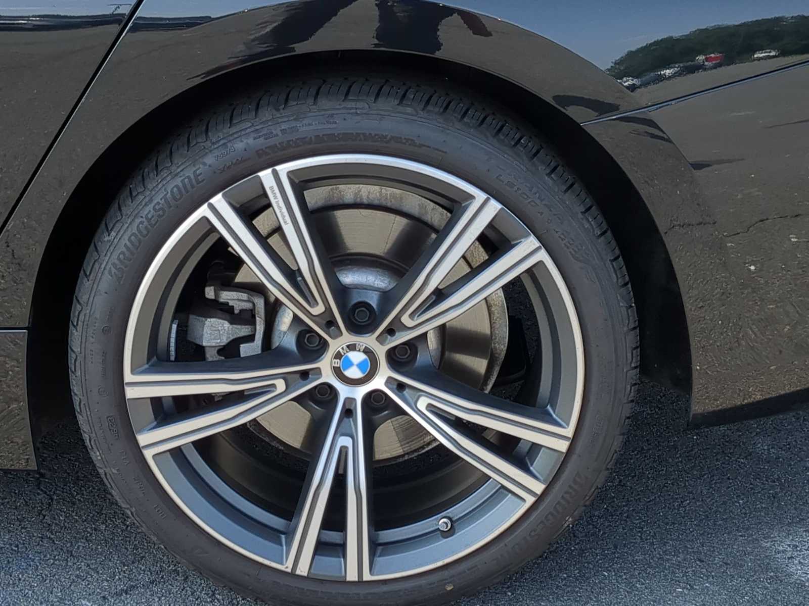 Thumbnail: 2024 BMW 3 Series - 14