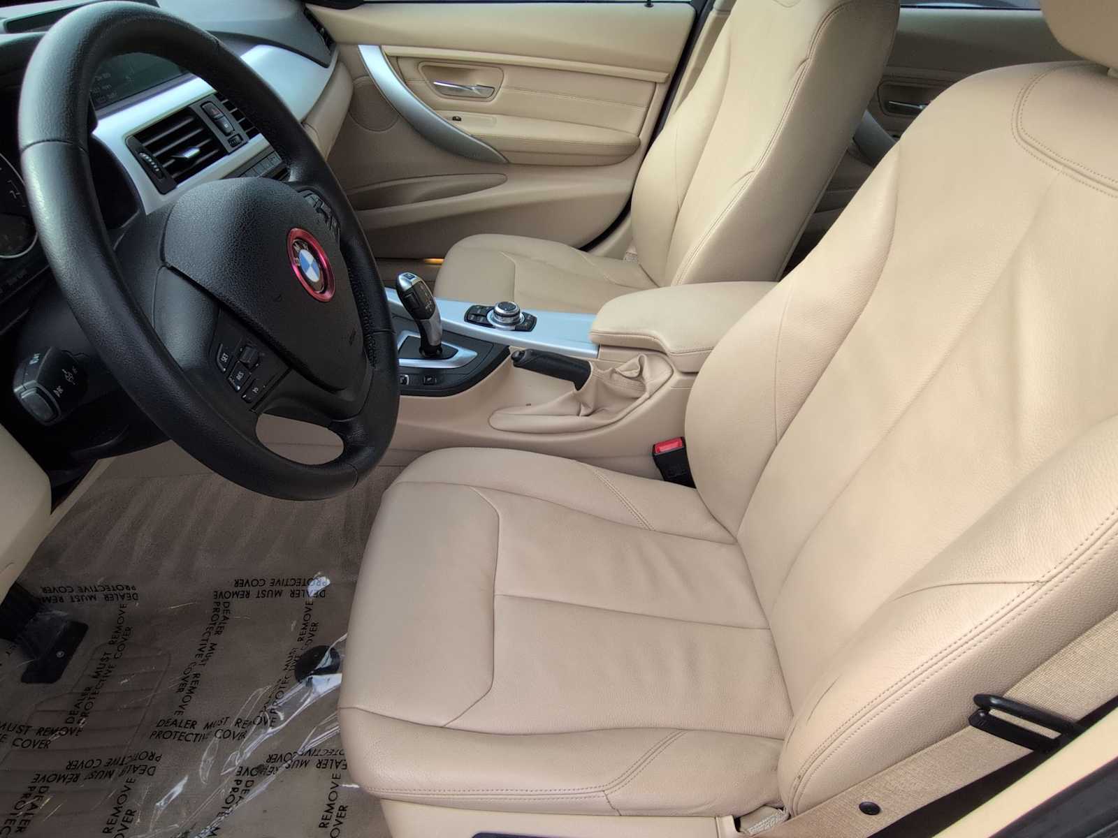 Thumbnail: 2013 BMW 3 Series - 10