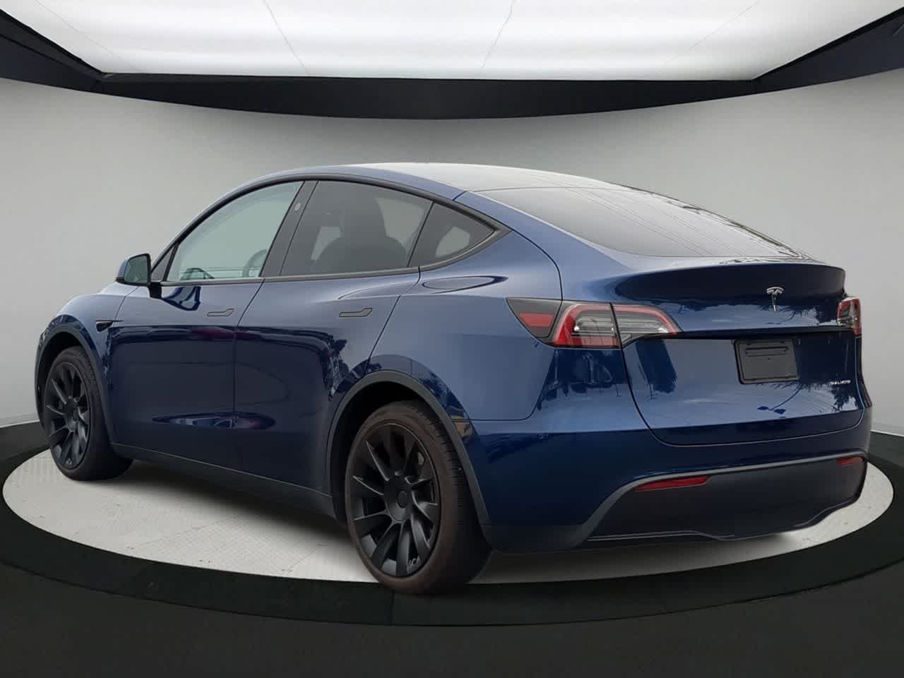 Thumbnail: 2023 Tesla Model Y - 6