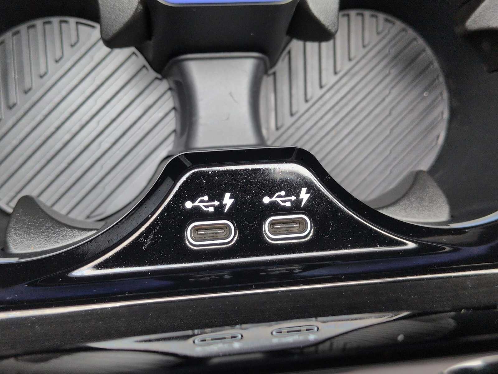 Thumbnail: 2025 BMW i5 - 32