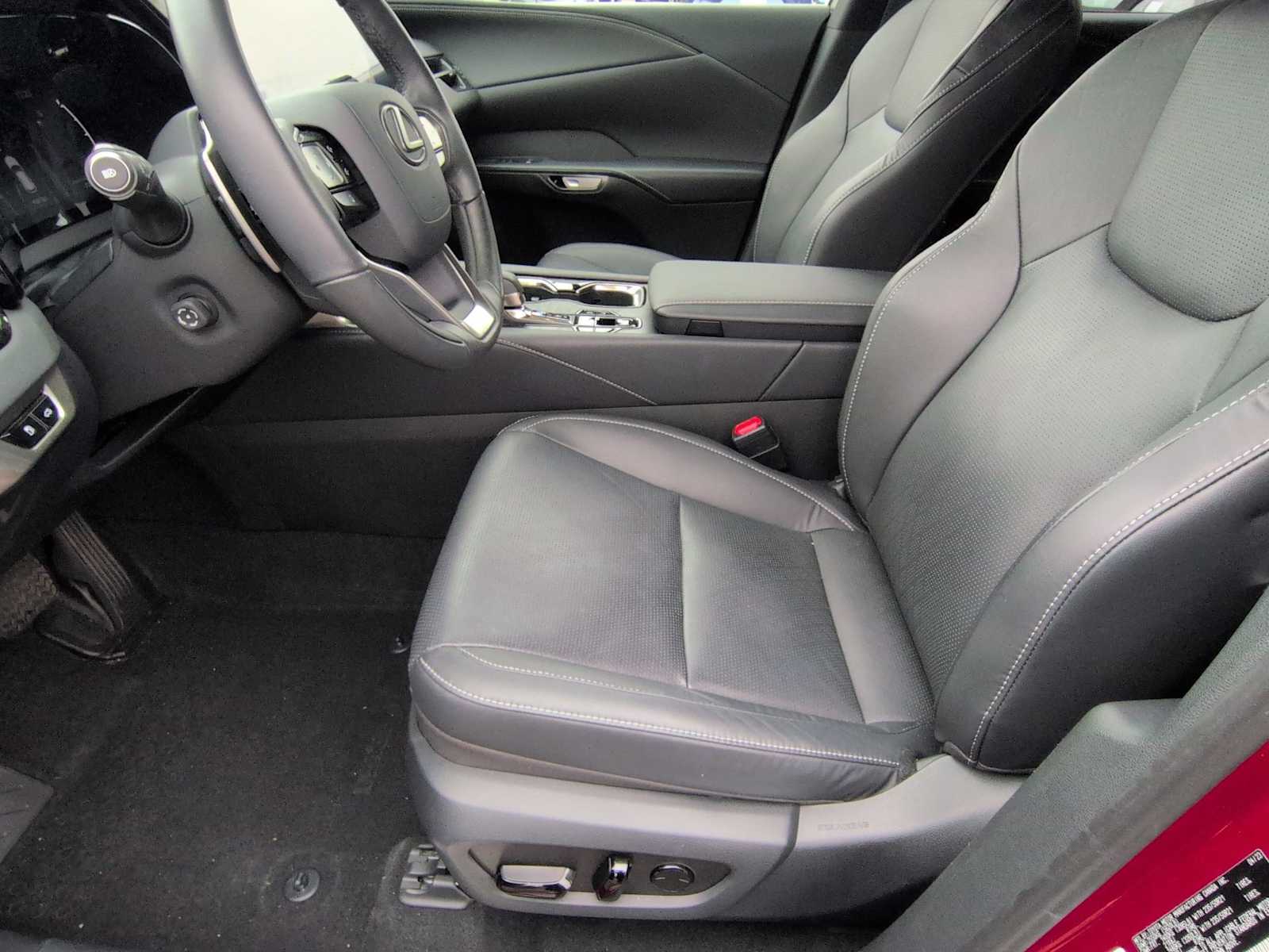 Thumbnail: 2023 Lexus RX - 17