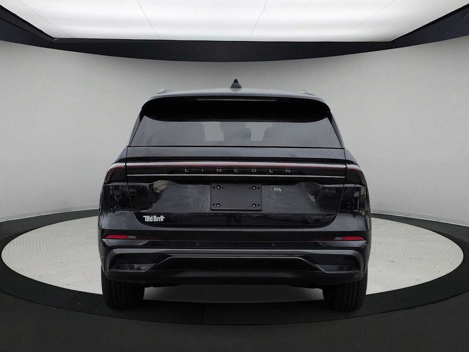 Thumbnail: 2026 Lincoln Nautilus - 7